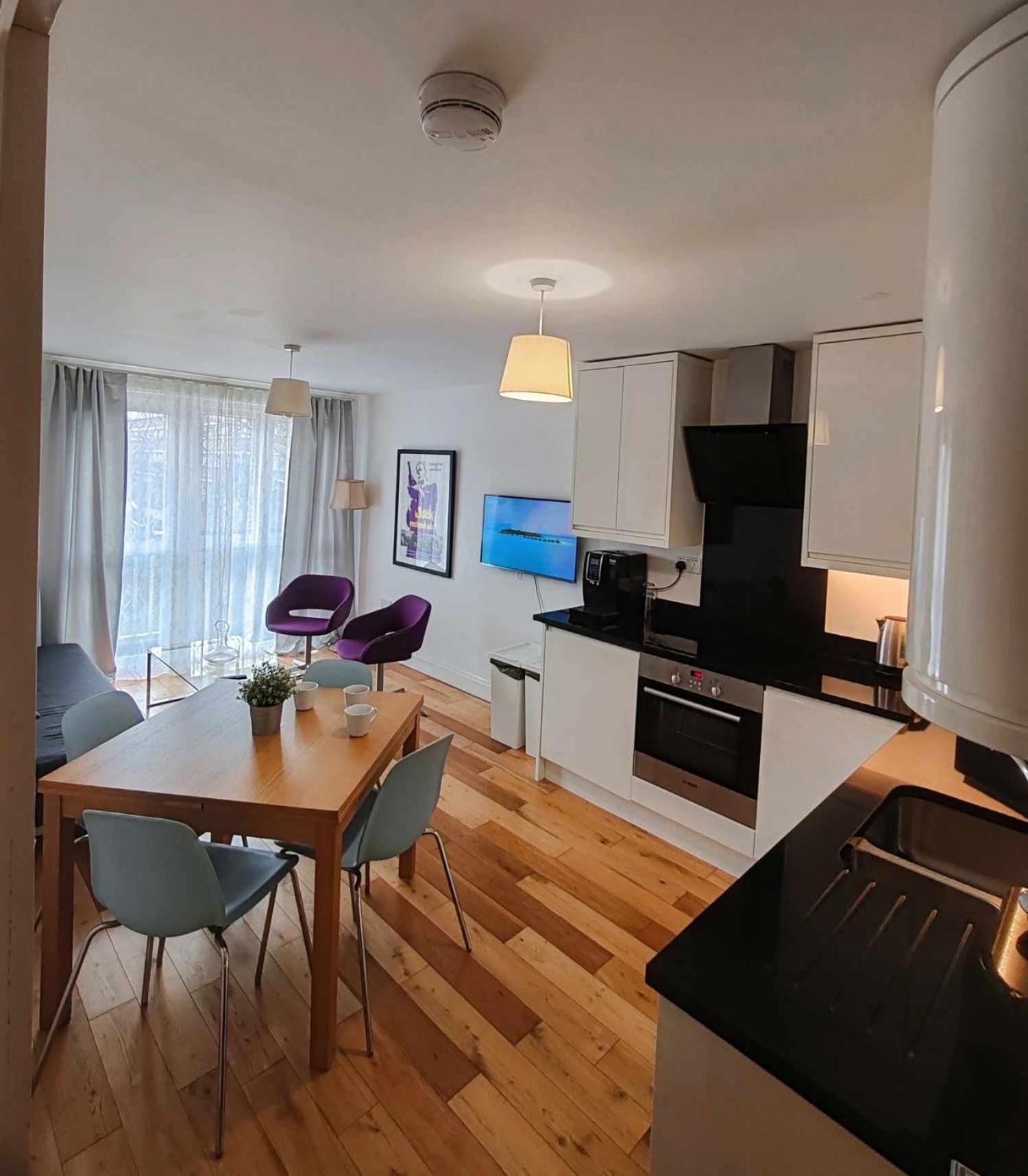 Lgbtq-Double Room London Bagian luar foto